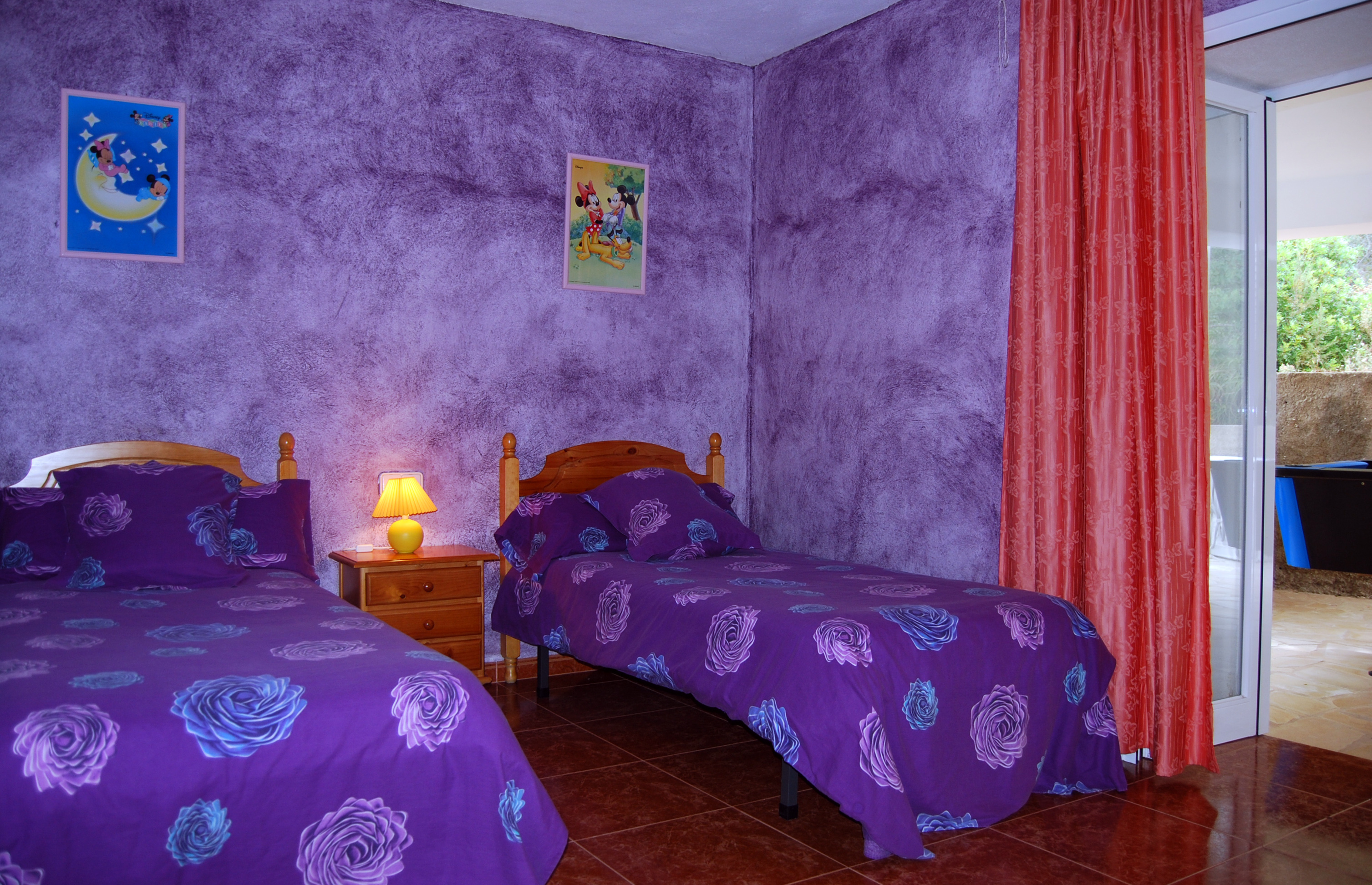 Habitacin con dos camas individuales
